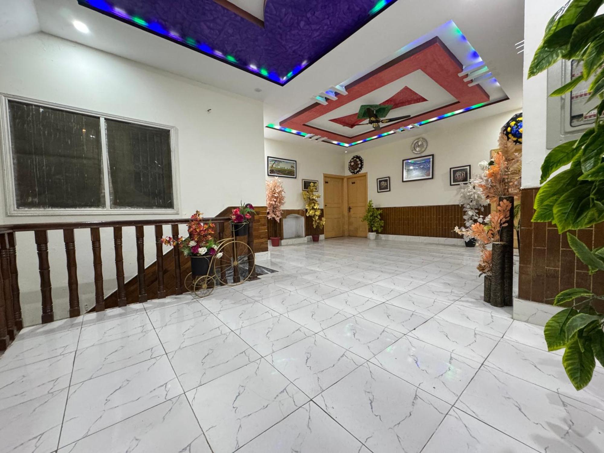 Royal Executive Residency Hotel Islamabad Bagian luar foto