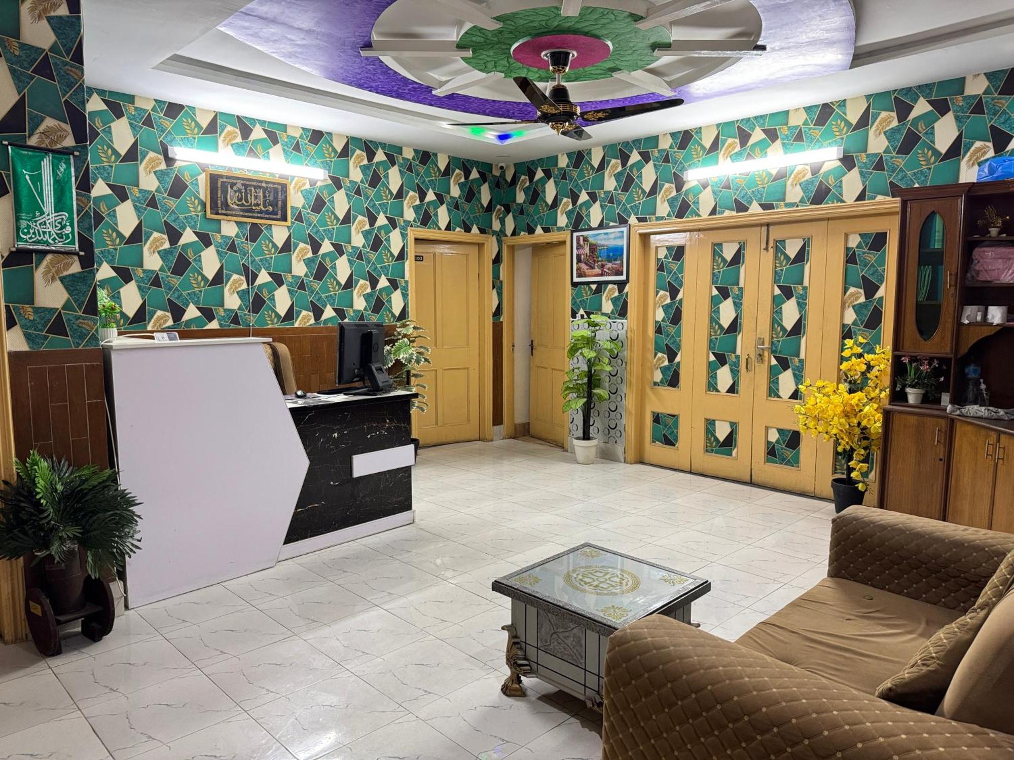 Royal Executive Residency Hotel Islamabad Bagian luar foto